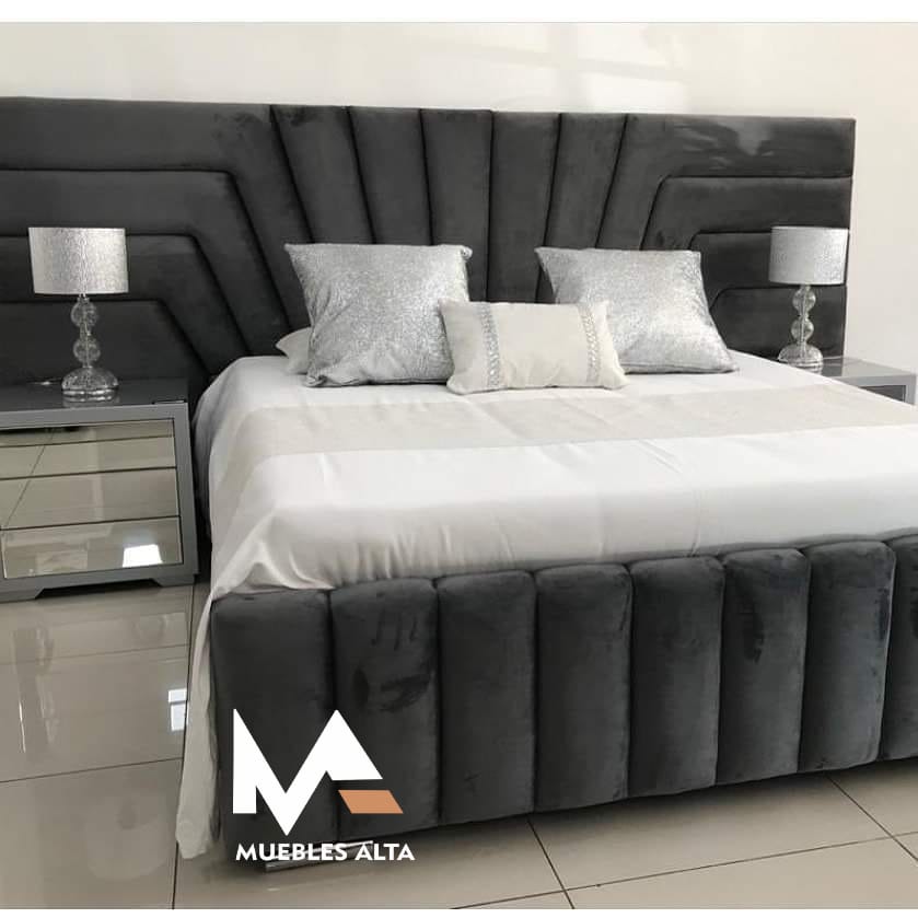 CAMA CASCADA CON NOCHEROS EN ESPEJO